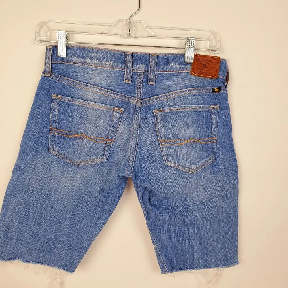Lucky‎ Brand Sienna Tomboy Jean Shorts Size 00/24 Medium Wash Button Fly